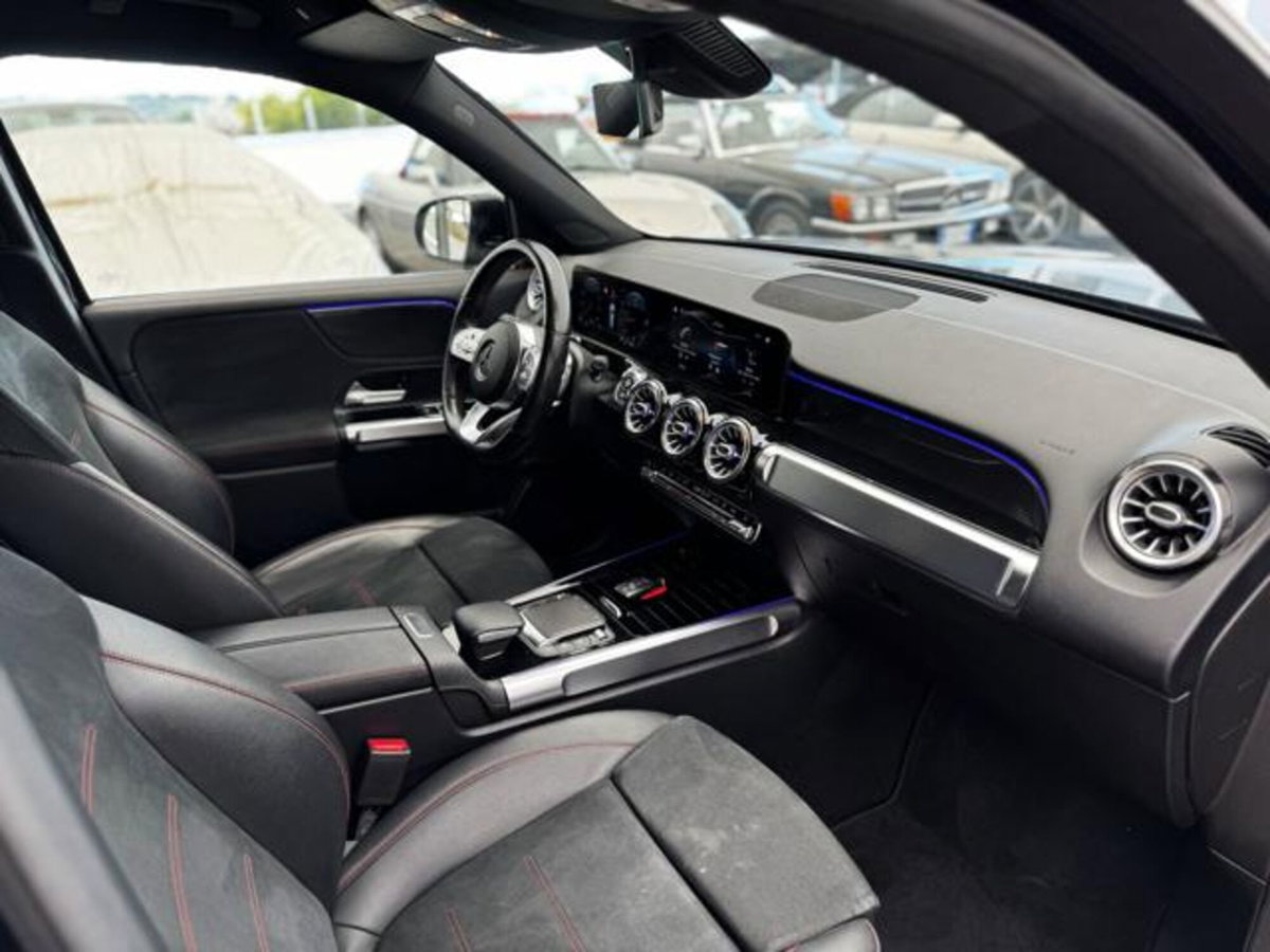 Mercedes-Benz GLB 200 d AMG Line Premium auto (10)