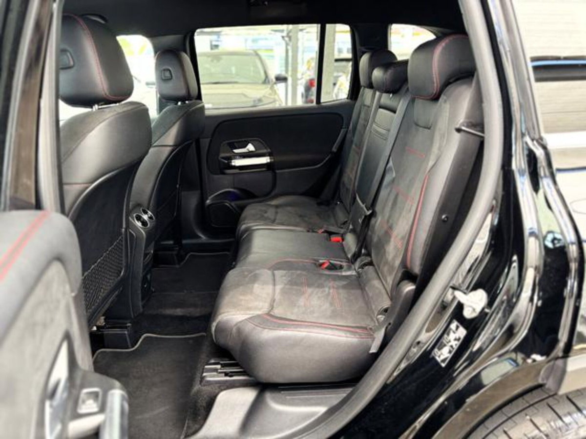Mercedes-Benz GLB 200 d AMG Line Premium auto (11)