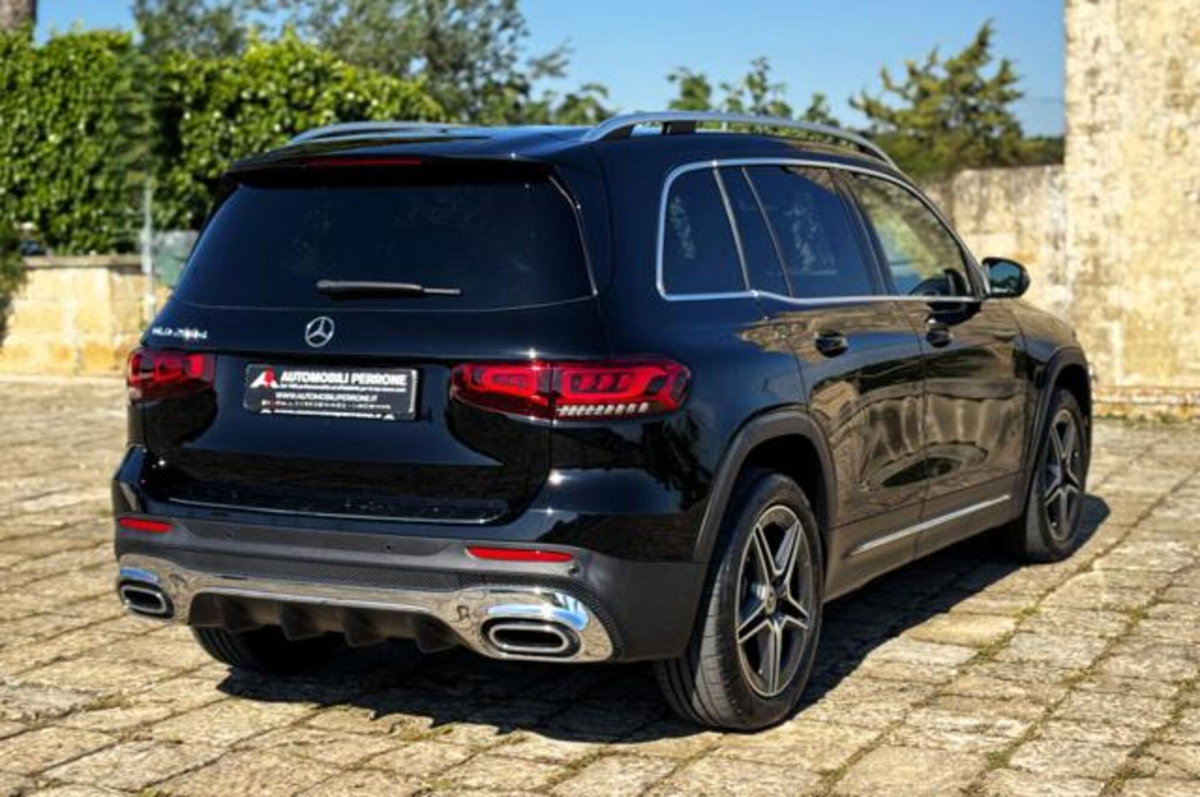 Mercedes-Benz GLB 200 d AMG Line Premium auto (14)