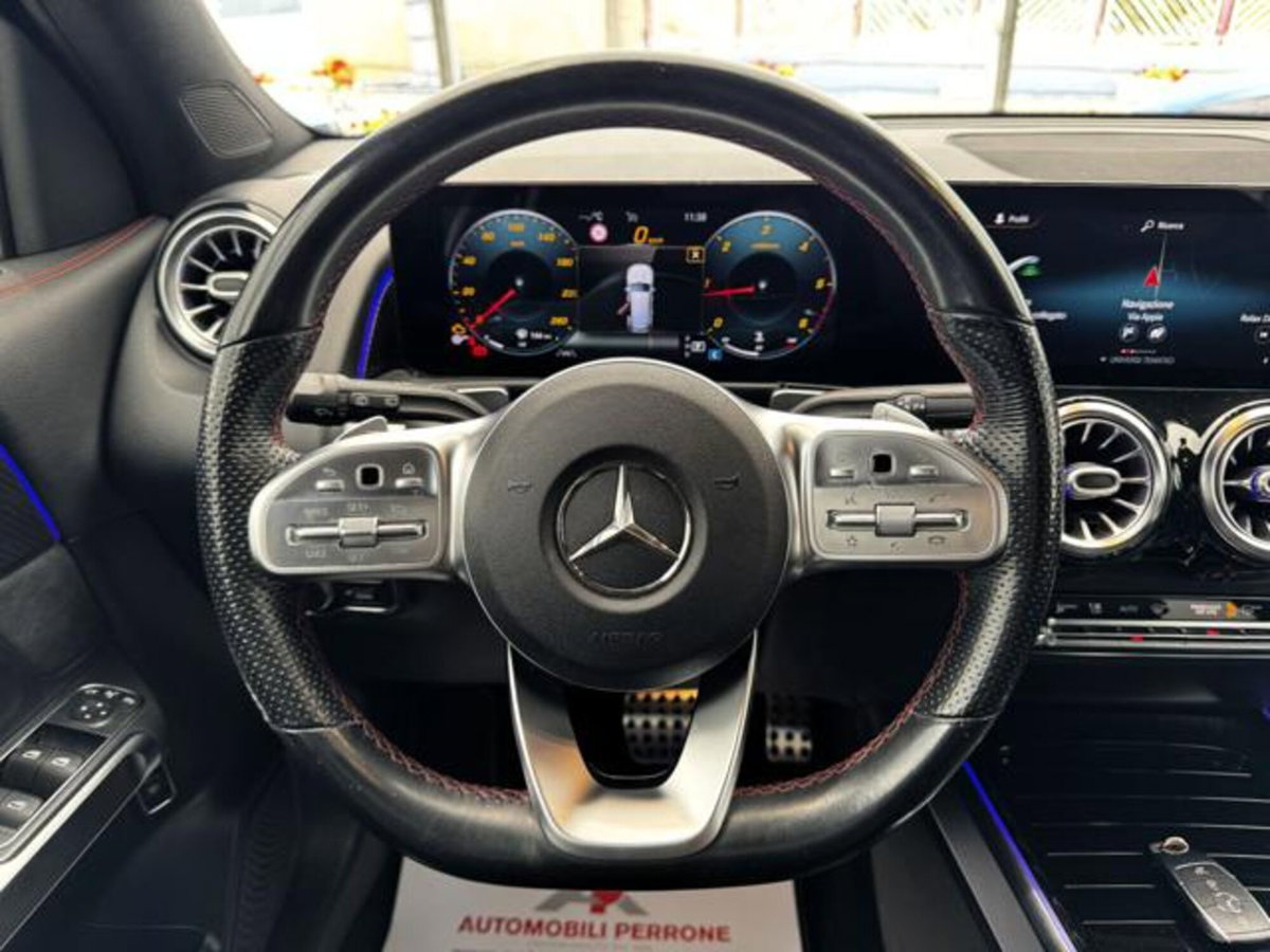 Mercedes-Benz GLB 200 d AMG Line Premium auto (18)