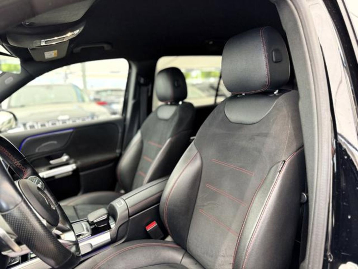 Mercedes-Benz GLB 200 d AMG Line Premium auto (19)