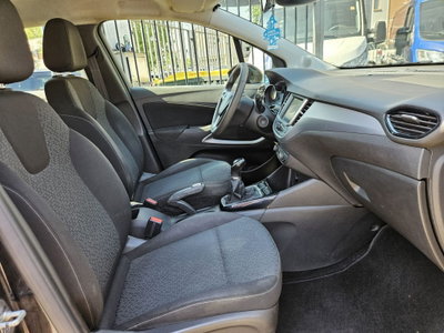 Opel Crossland X 1.2 12V Innovation (9)