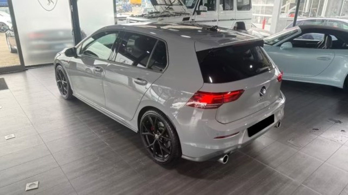 Volkswagen Golf 2.0 TSI GTI DSG (3)