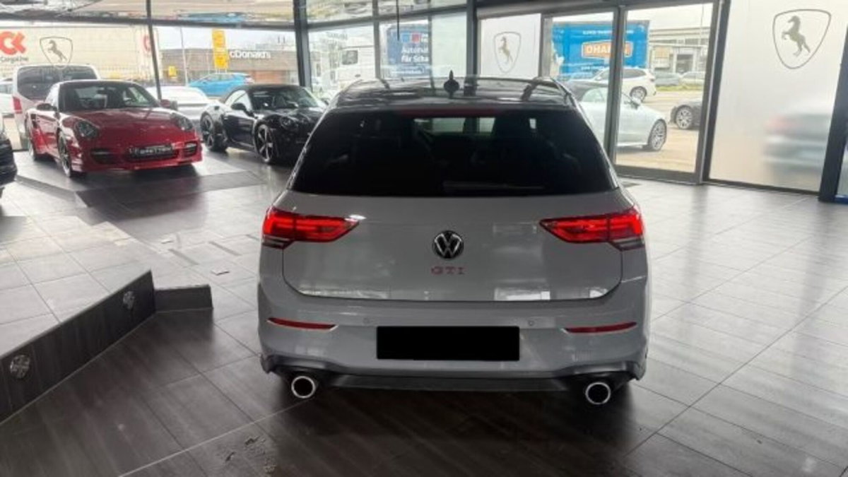 Volkswagen Golf 2.0 TSI GTI DSG (5)