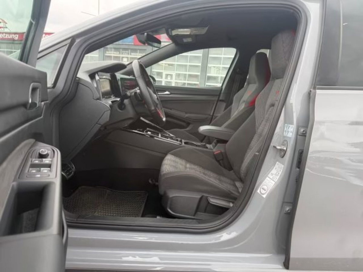Volkswagen Golf 2.0 TSI GTI DSG (7)