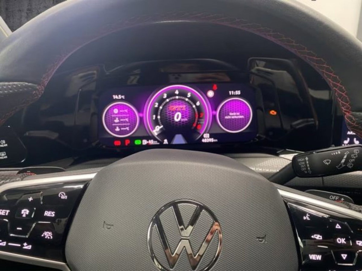 Volkswagen Golf 2.0 TSI GTI DSG (15)