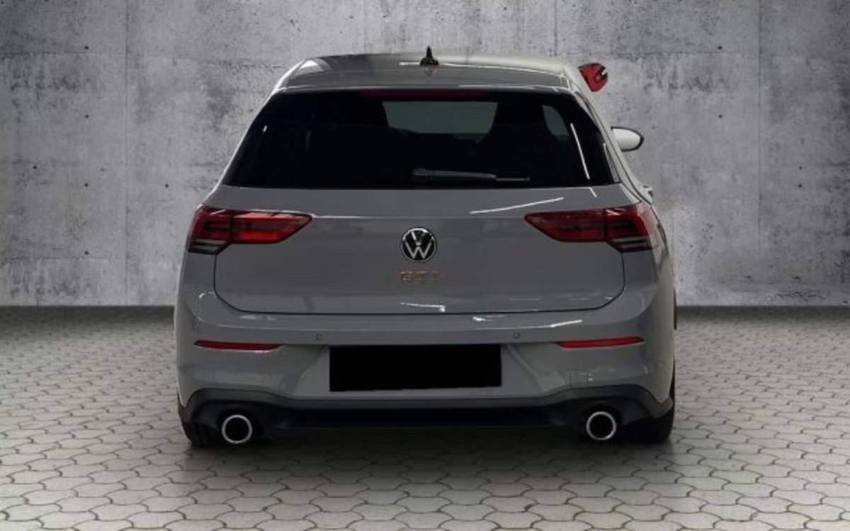 Volkswagen Golf 2.0 TSI GTI DSG (6)