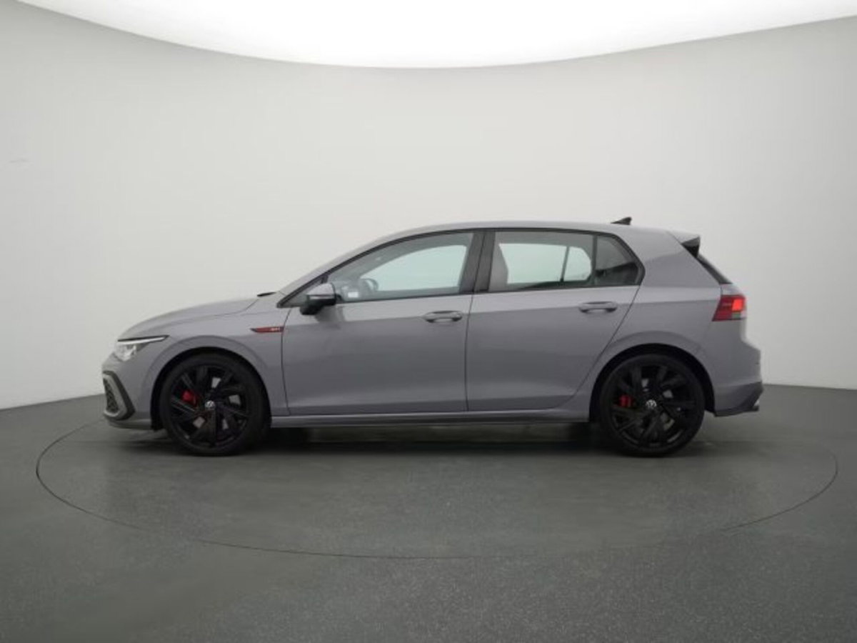 Volkswagen Golf 2.0 TSI GTI DSG (2)