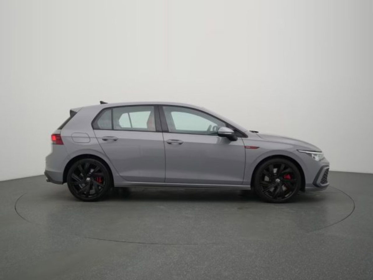 Volkswagen Golf 2.0 TSI GTI DSG (3)