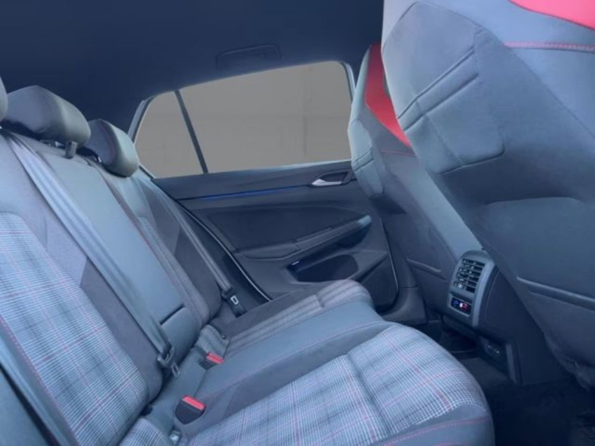 Volkswagen Golf 2.0 TSI GTI DSG (13)