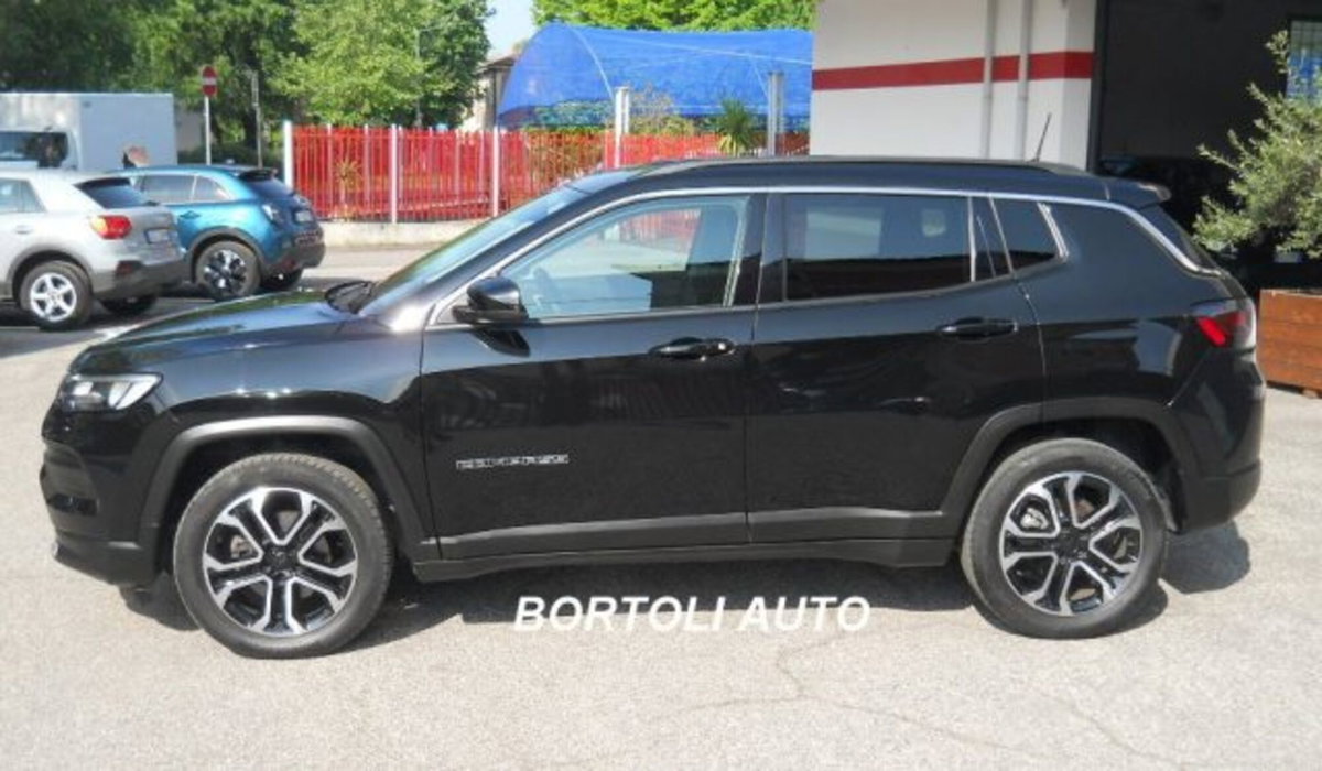 Jeep Compass 1.6 mjt Limited 2wd 130cv (3)