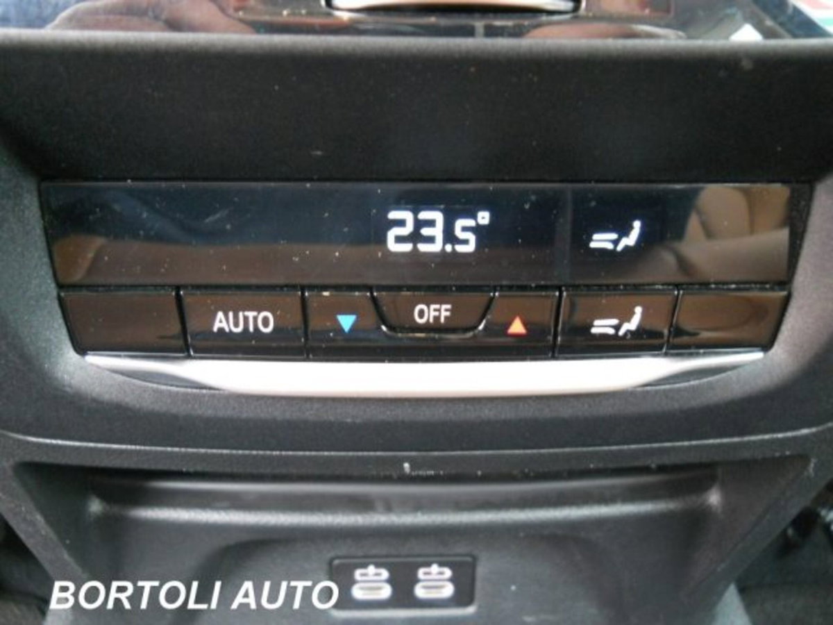 BMW X4 xDrive20d 48V (15)