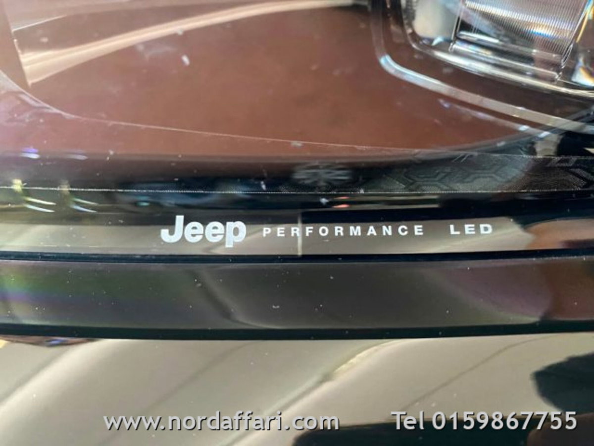 Jeep Avenger 1.2 turbo Summit fwd 100cv (14)