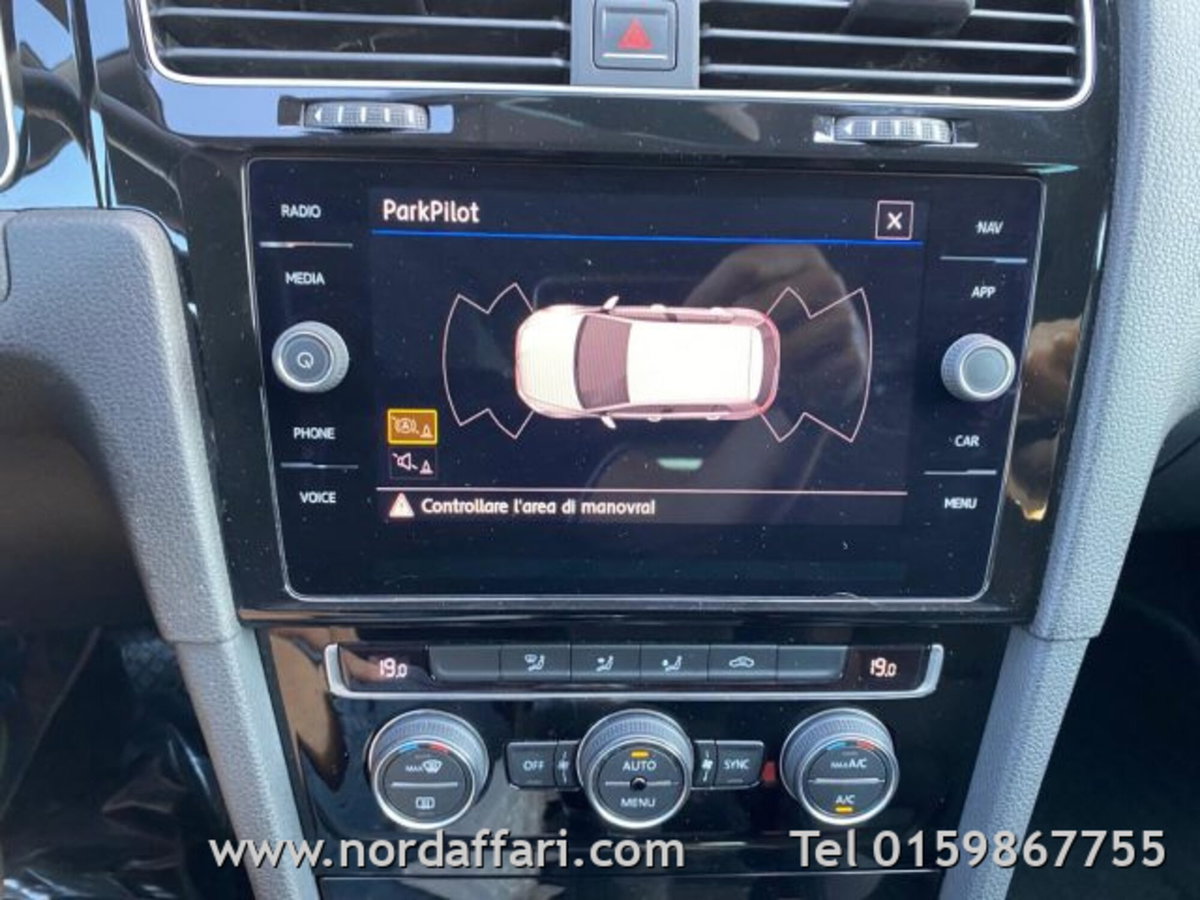 Volkswagen Golf 2.0 TDI 5p. Highline BlueMotion Technology (13)