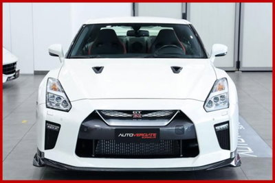 Nissan GT-R 3.8 V6 Prestige (2)