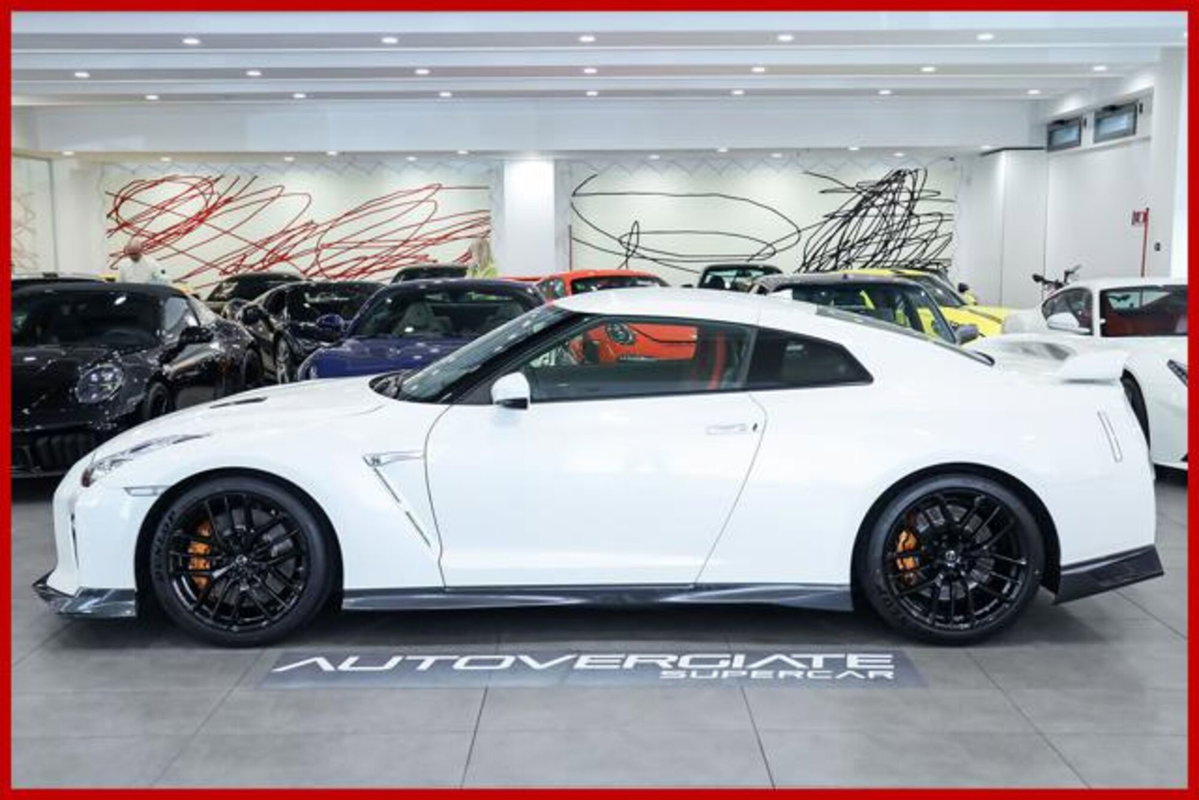 Nissan GT-R 3.8 V6 (4)