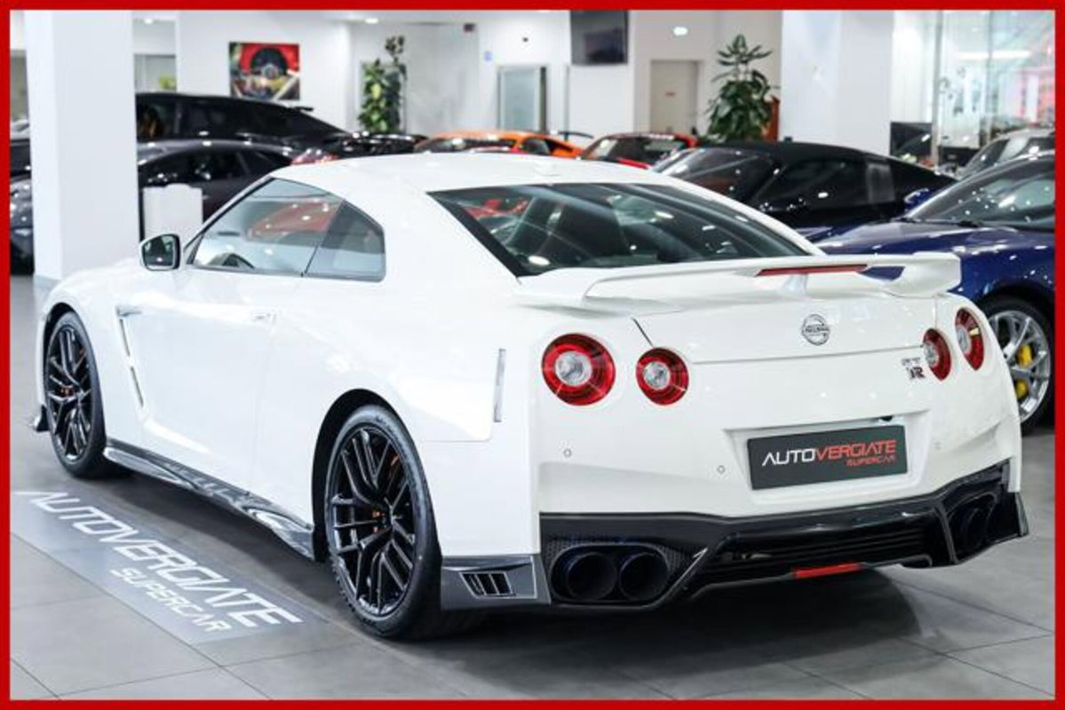 Nissan GT-R 3.8 V6 (5)