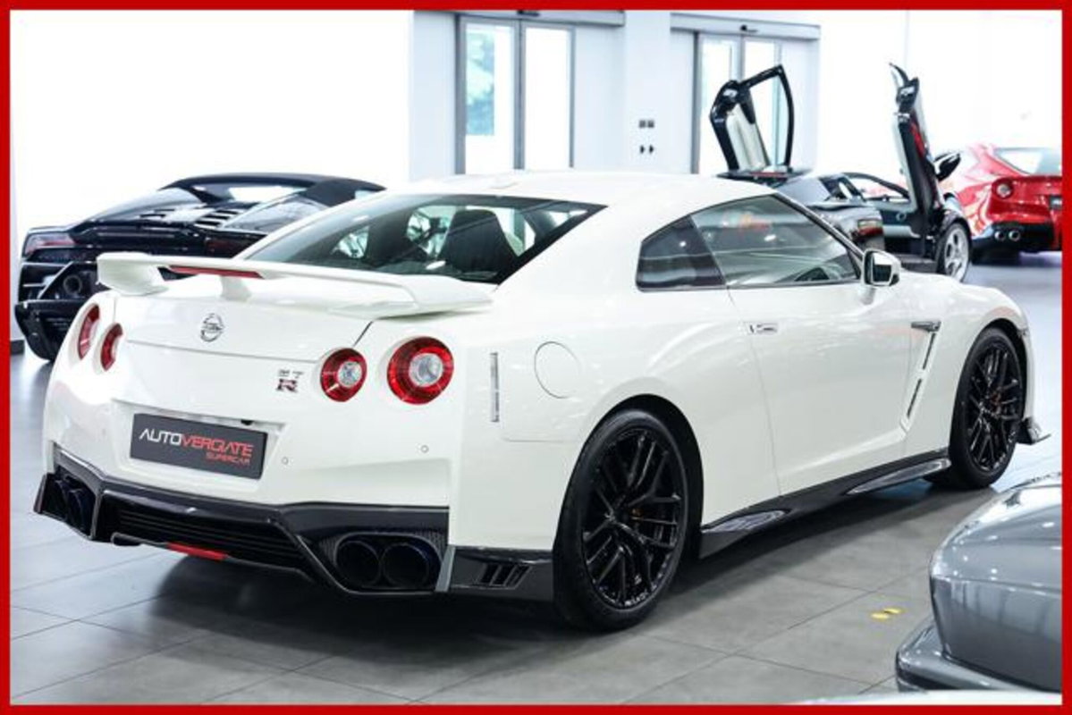 Nissan GT-R 3.8 V6 (7)