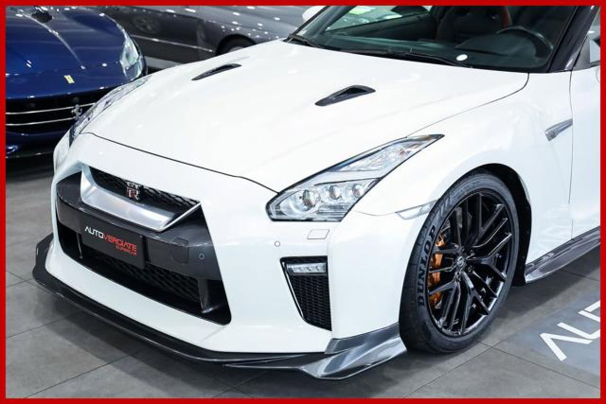 Nissan GT-R 3.8 V6 (8)