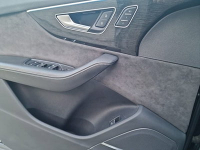 Audi Q7 50 TDI quattro tiptronic Sport Plus (12)