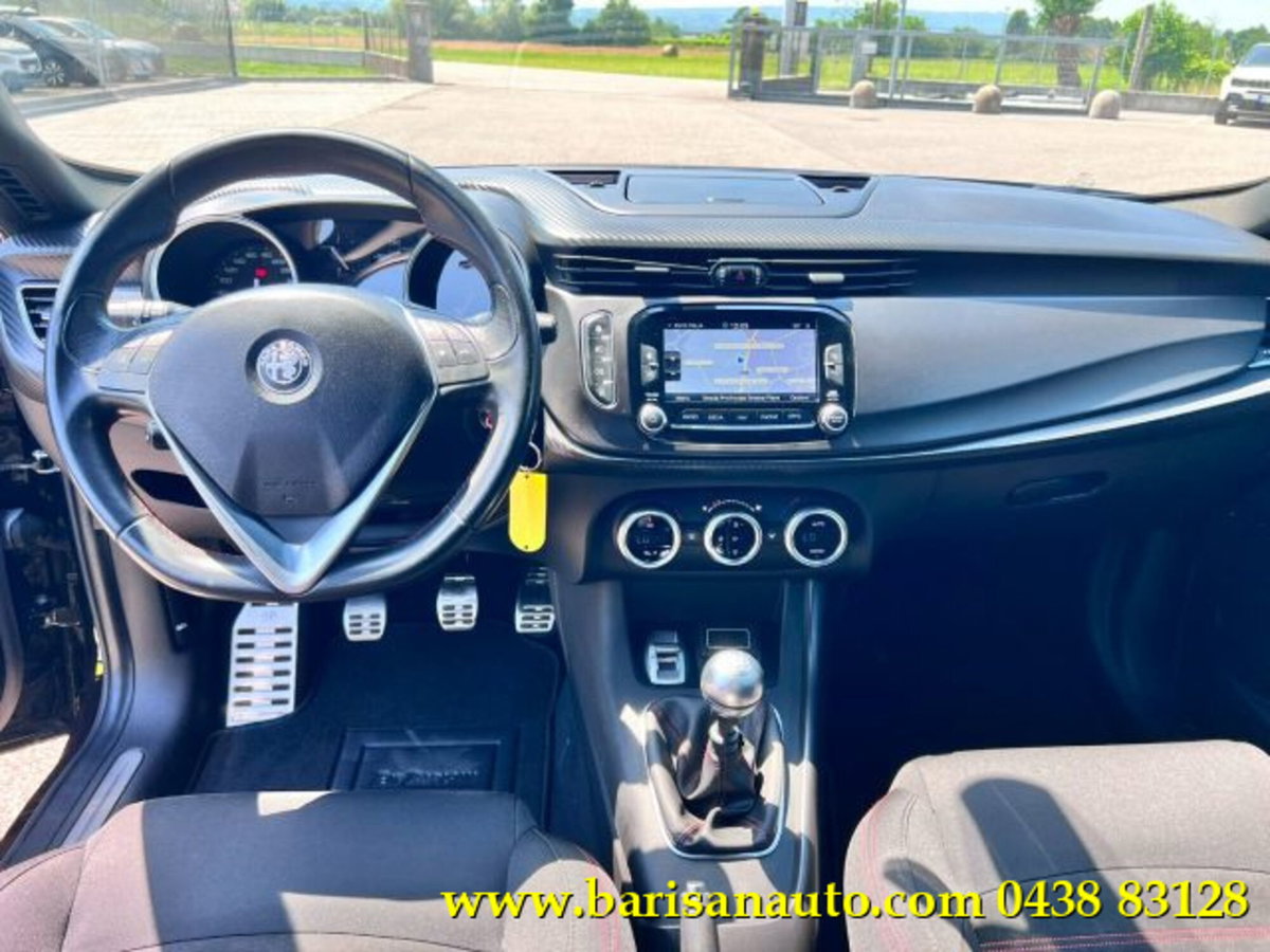 Alfa Romeo Giulietta 1.4 Turbo Sprint 120cv (9)