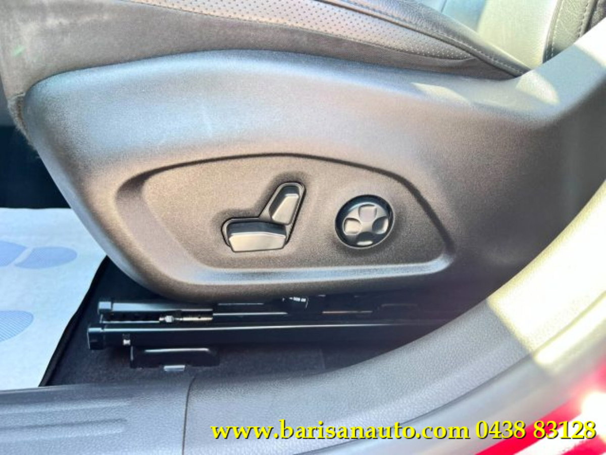 Jeep Renegade 1.6 Mjt 130 CV S (14)