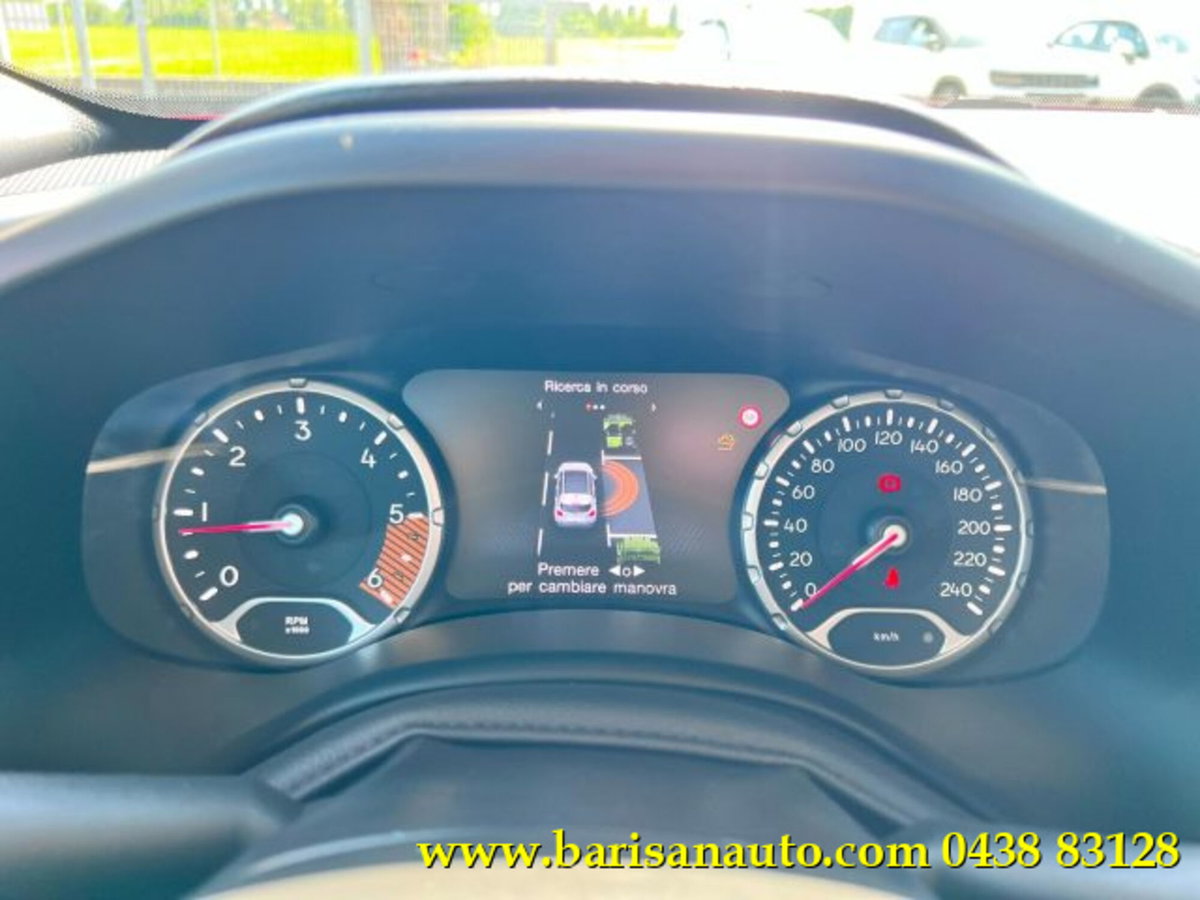 Jeep Renegade 1.6 Mjt 130 CV S (17)