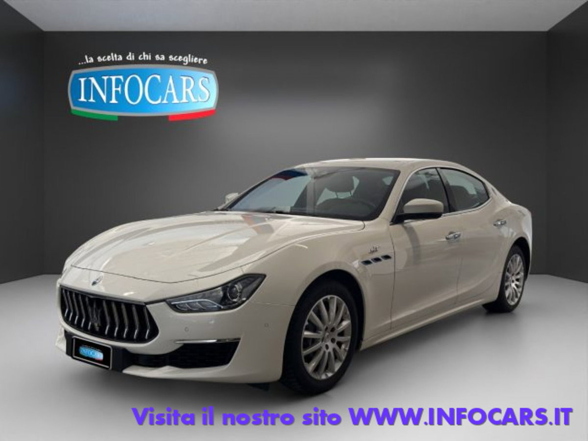Maserati Ghibli Ghibli MHEV 330 CV GT (3)