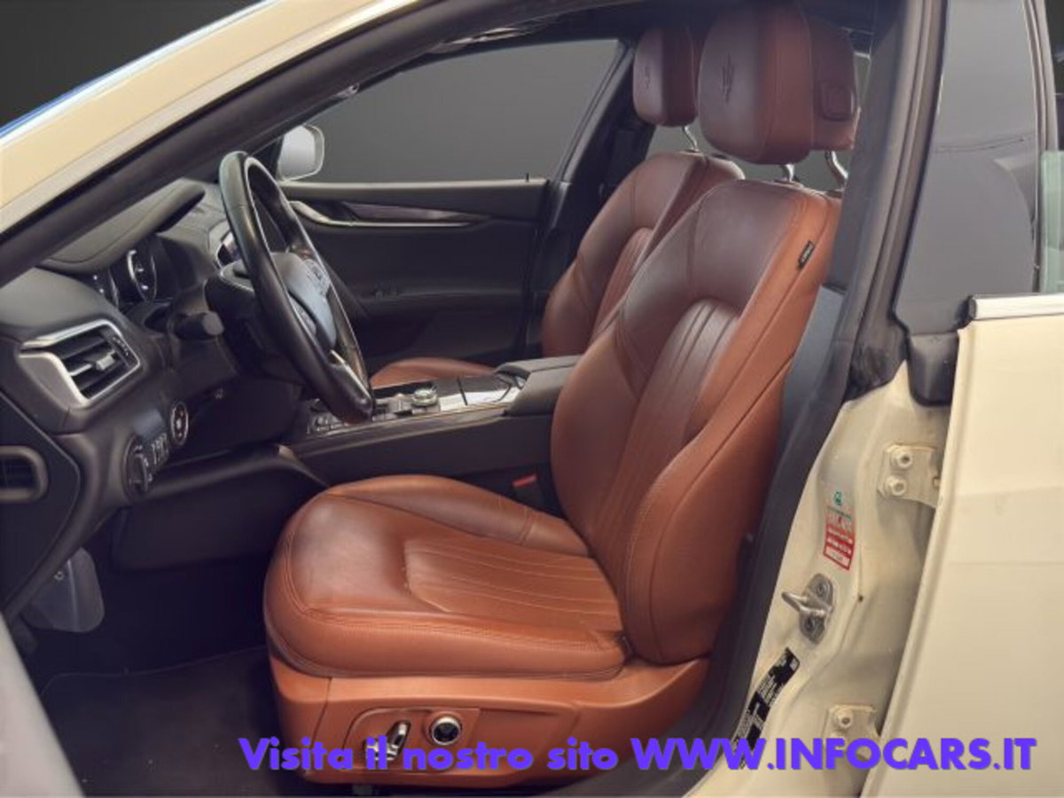 Maserati Ghibli Ghibli MHEV 330 CV GT (5)
