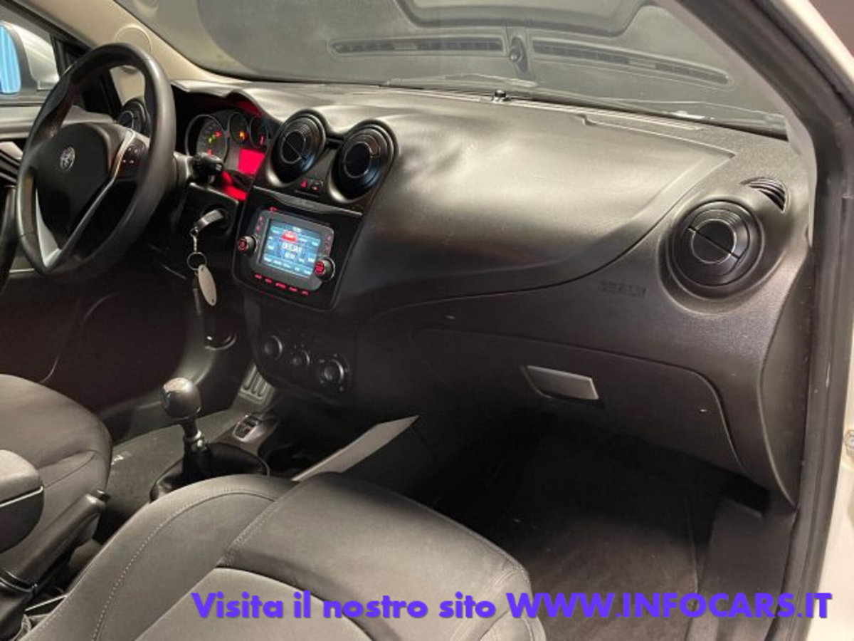 Alfa Romeo MiTo 1.3 JTDm 95 CV S&S Urban (12)