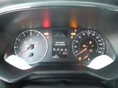 Renault Clio 1.0 tce Techno Gpl 100cv (17)