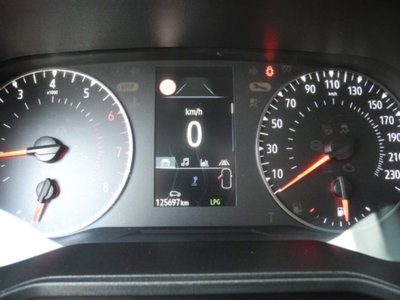 Renault Clio 1.0 tce Techno Gpl 100cv (18)