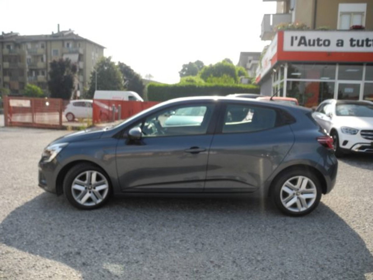 Renault Clio 1.0 tce Techno Gpl 100cv (2)
