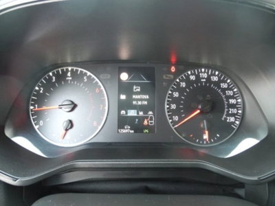 Renault Clio 1.0 tce Techno Gpl 100cv (6)