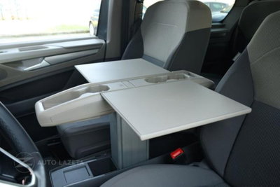 Volkswagen Multivan 1.4 TSI eHybrid Life (10)
