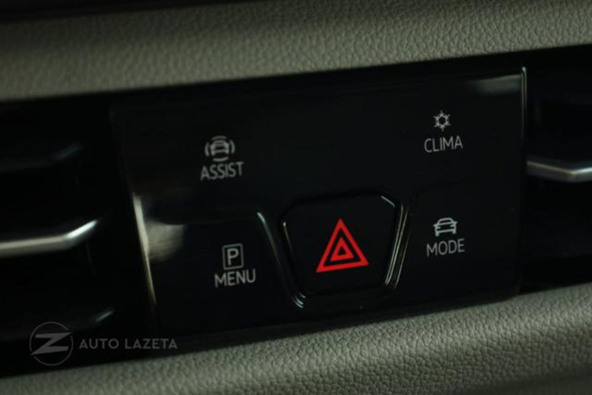 Volkswagen Multivan 1.4 TSI eHybrid Life (11)