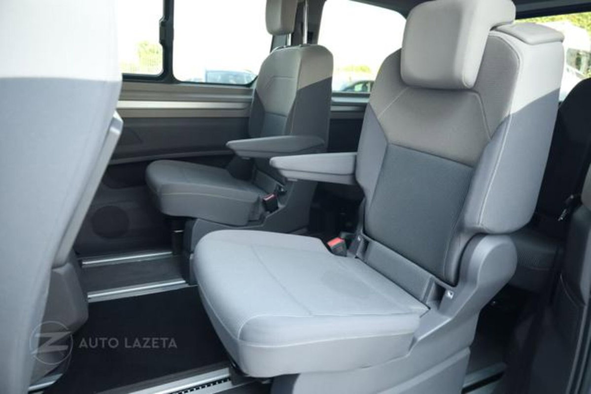 Volkswagen Multivan 1.4 TSI eHybrid Life (16)