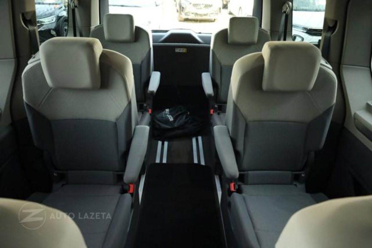 Volkswagen Multivan 1.4 TSI eHybrid Life (20)