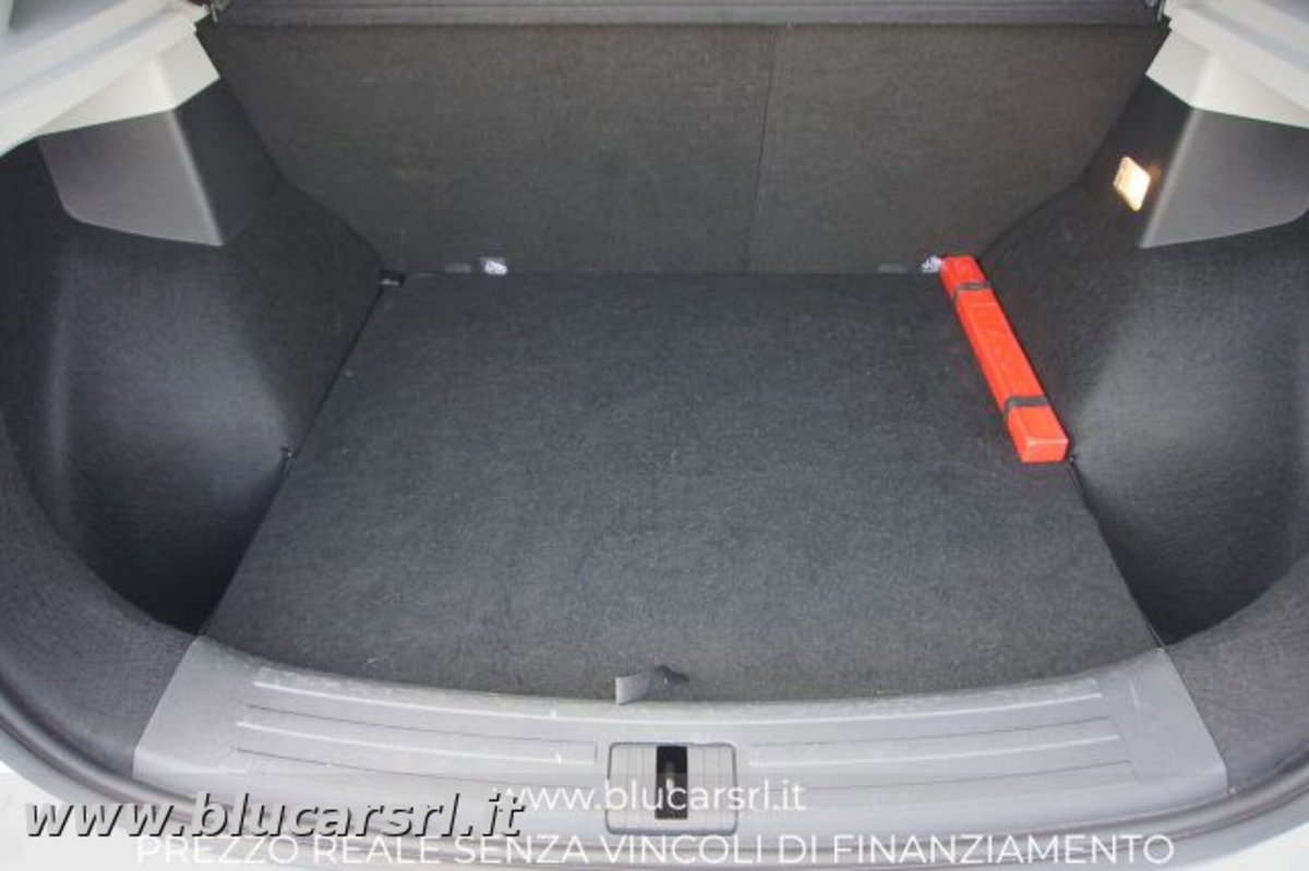 Mg ZS ZS 1.5 Luxury (12)
