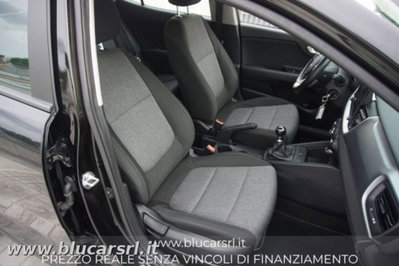 Kia Stonic 1.2 DPI Style (10)