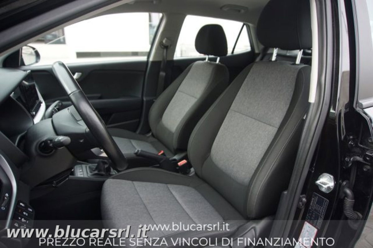 Kia Stonic 1.2 DPI Style (5)