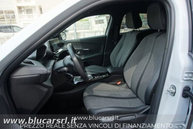 Peugeot 2008 1.2 turbo Allure 100cv (6)