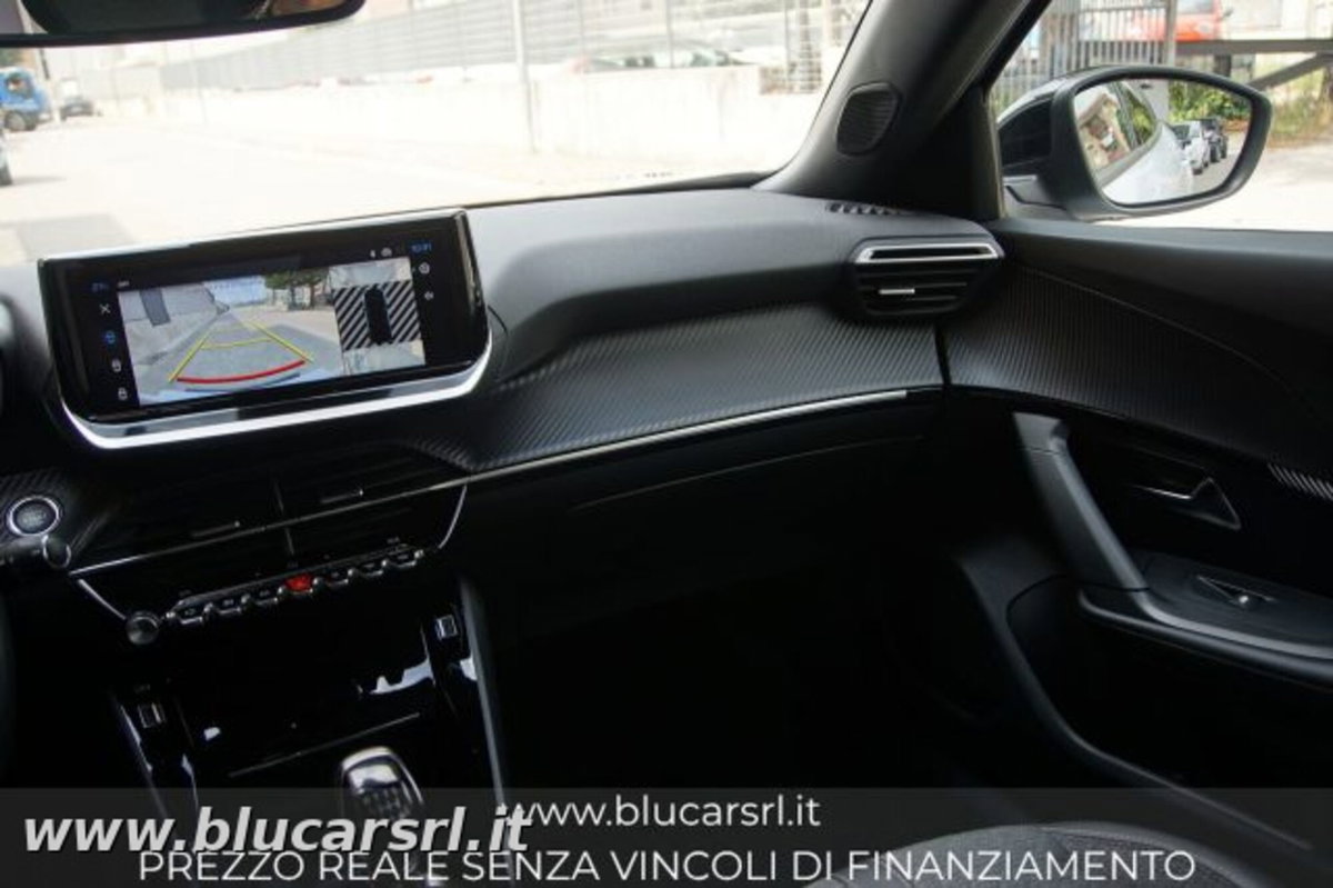 Peugeot 2008 1.2 turbo Allure 100cv (9)