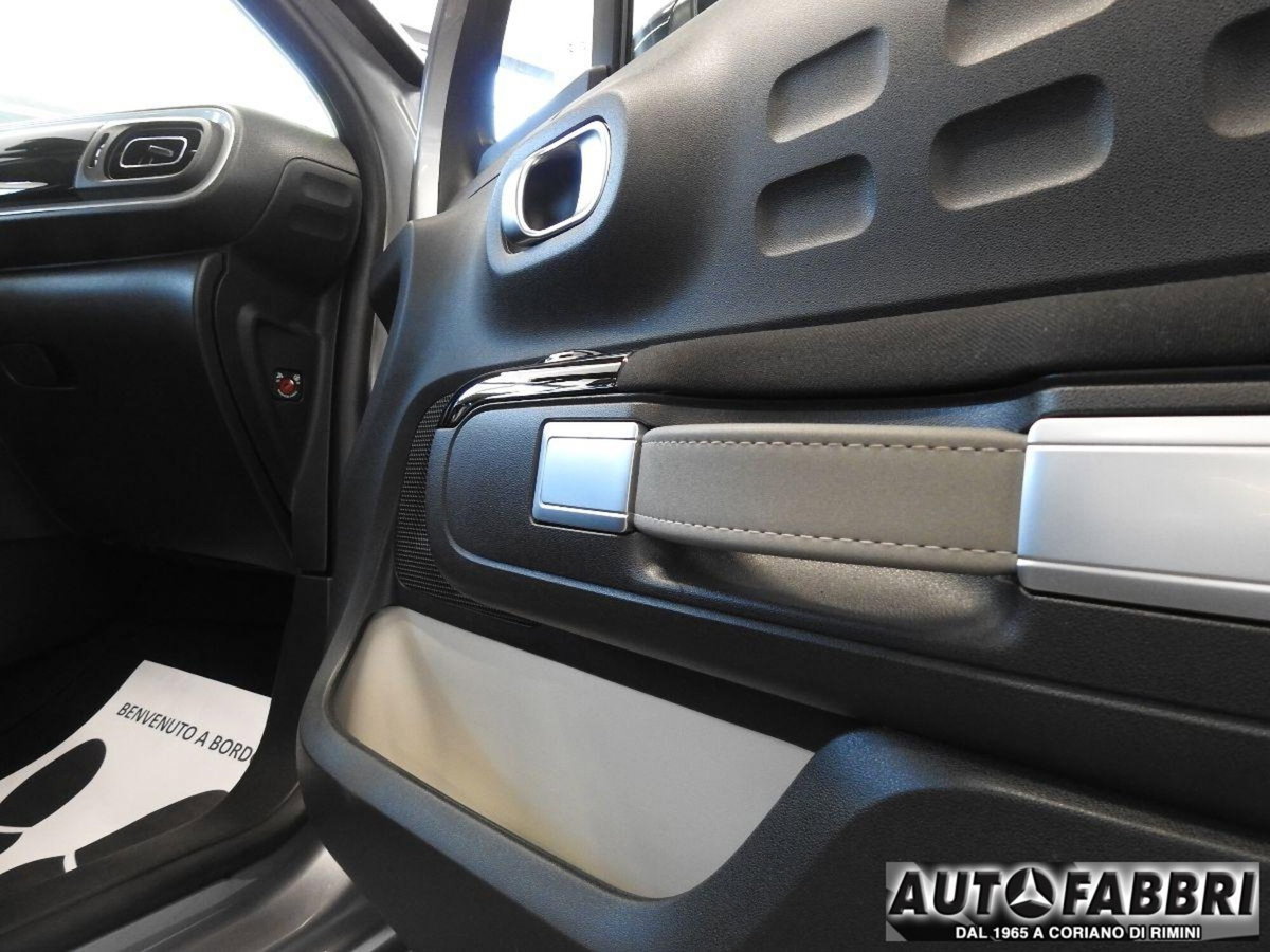 Citroen C3 PureTech 83 S&S Feel Pack (9)