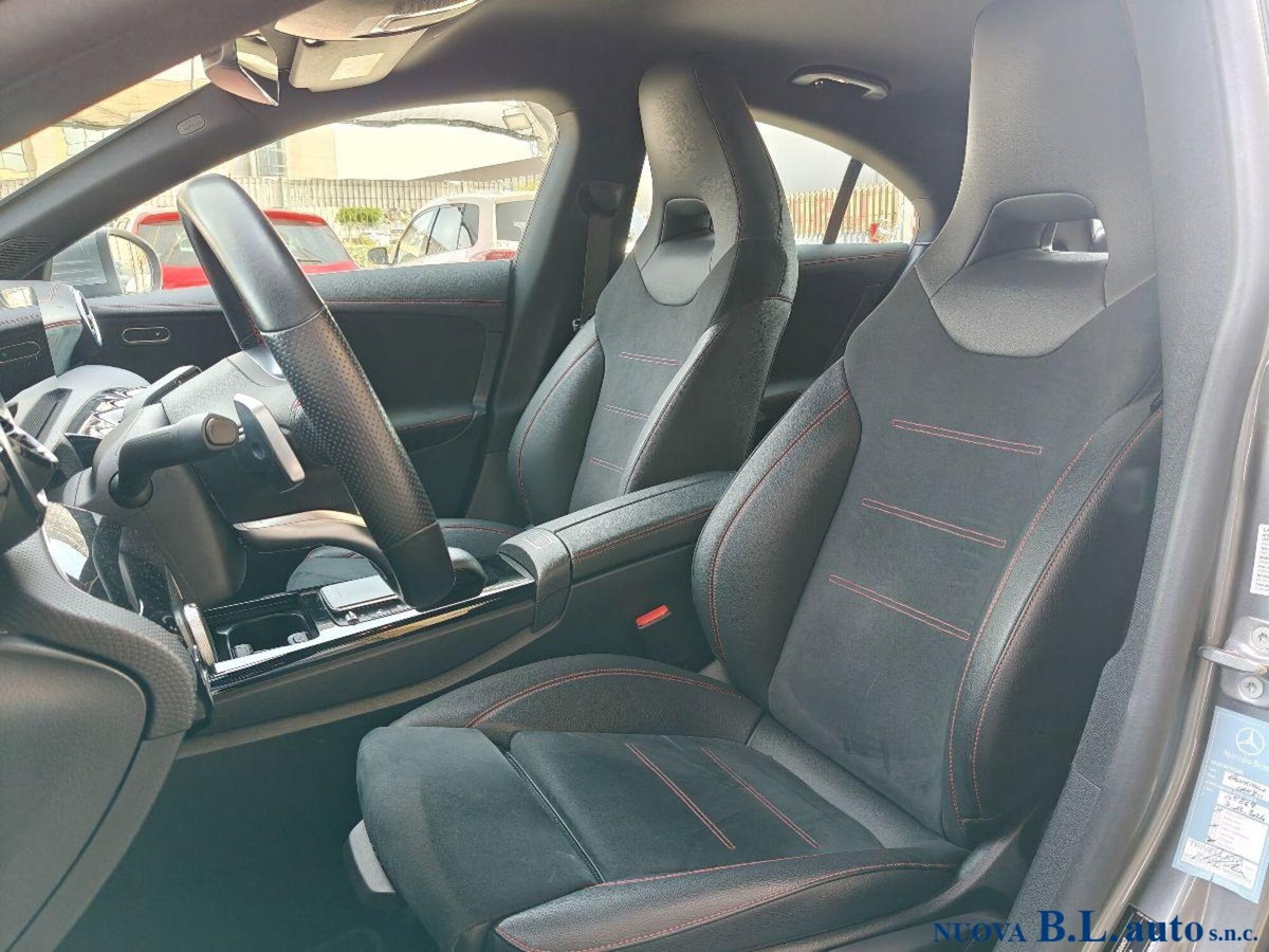 Mercedes-Benz CLA 200 d Automatic Premium (14)