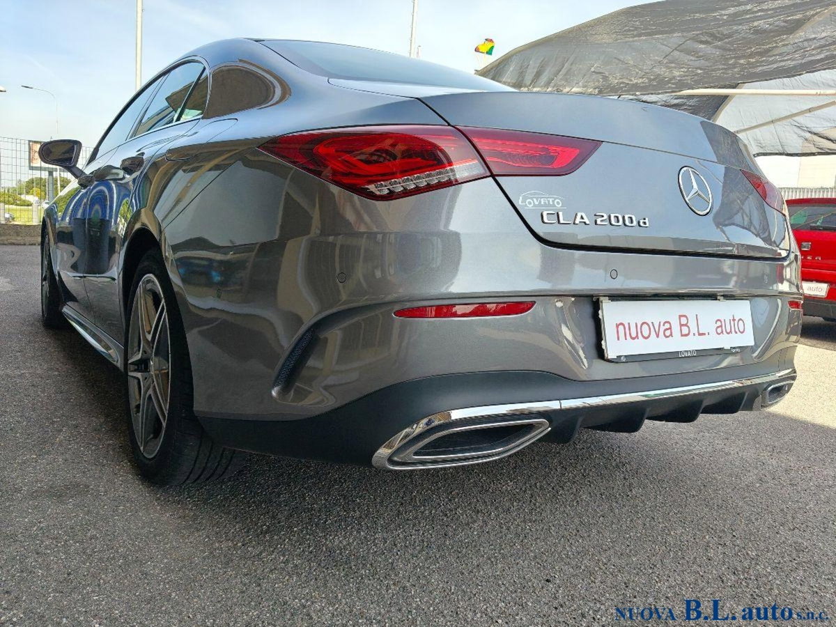 Mercedes-Benz CLA 200 d Automatic Premium (3)