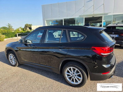 BMW X1 sDrive18d Business (4)