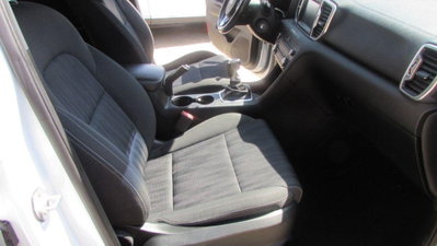 Kia Sportage 1.7 CRDI 2WD Cool (12)