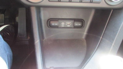 Kia Sportage 1.7 CRDI 2WD Cool (19)