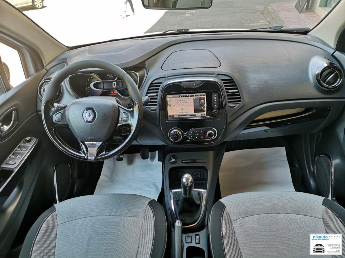 Renault Captur 1.5 dCi 8V 90 CV EDC Energy R-Link (18)